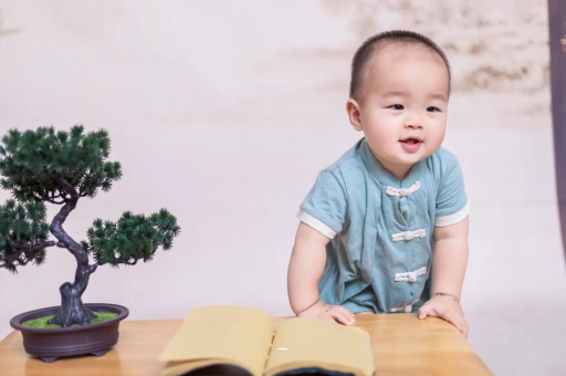 三亚孕妇显怀是几个月